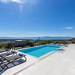 Visum Villa Šmrika