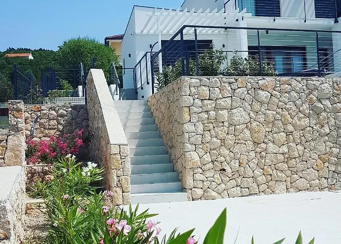 Visum Villa *